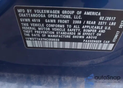 2017 Volkswagen Passat 1.8T R-Line z USA, uszkodzony, nr VIN 1VWDT7A37HC059533